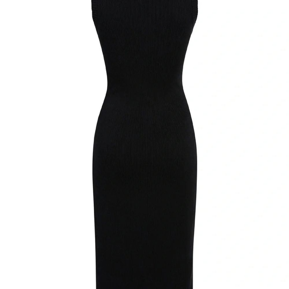 🎈Sleeveless turtleneck long dress in black. size Medium - Picture 8 of 15